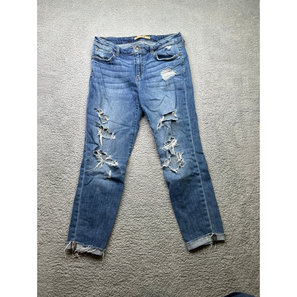 Joe’s Jeans destructed cropped jeans size 28